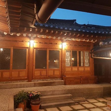 Bukchon Hyosunjae Guesthouse Seul Zewnętrze zdjęcie